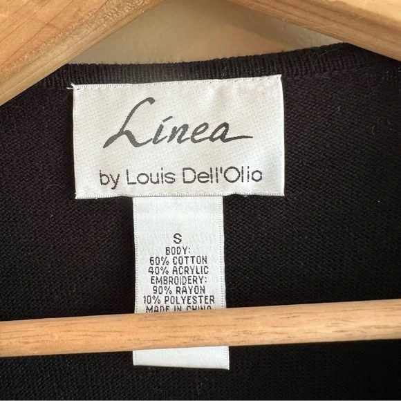 Linea by Louis Dell'Olio floral Embroidered Black Top size small - Picture 2 of 4